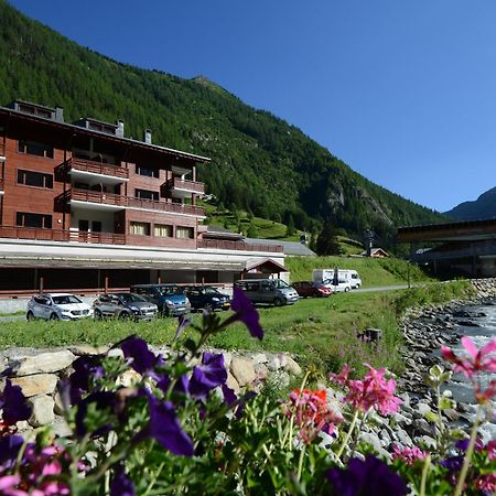 Dormio Resort Les Portes Du Mont Blanc Vallorcine Exterior foto