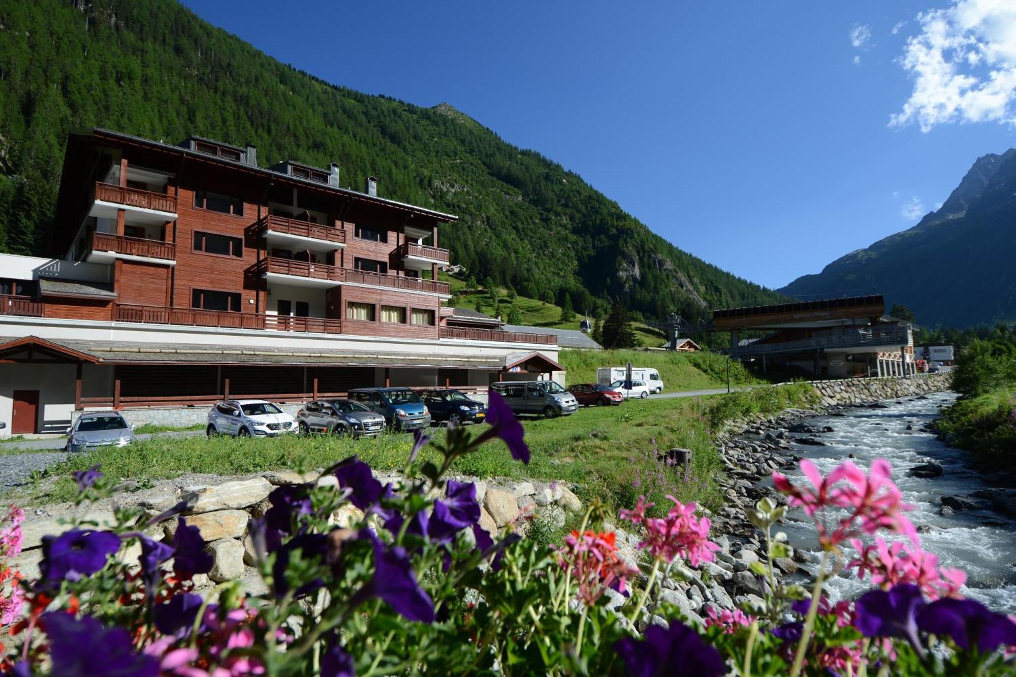 Dormio Resort Les Portes Du Mont Blanc Vallorcine Exterior foto
